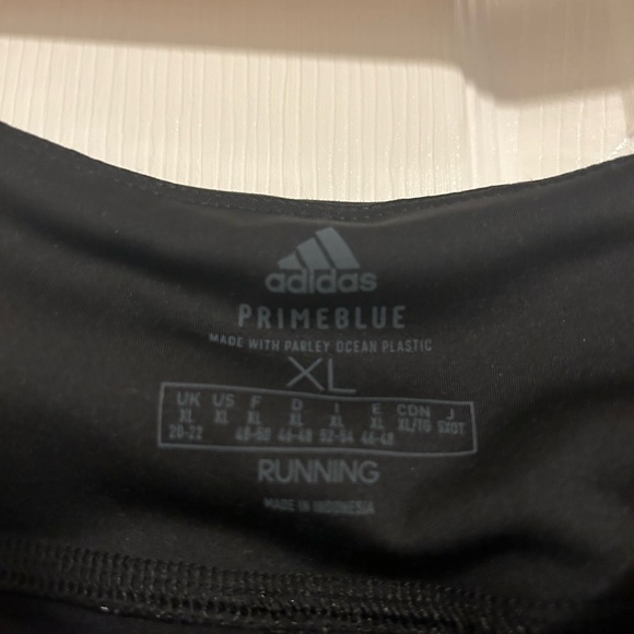 2 Pairs of XL leggings: bundle includes-Adidas and offline by aerie - Picture 5 of 10